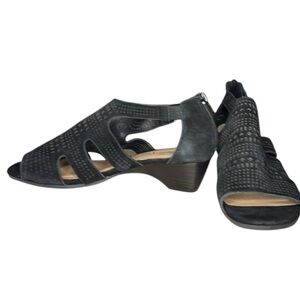 Bella Vita Sandals Black Quinby Leather Open Toe Wedge in Size 9.5‎  New